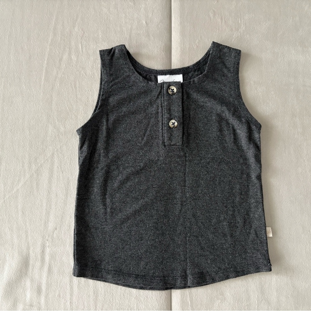 ⭐️2/$20⭐️Jax & Lennon Tank